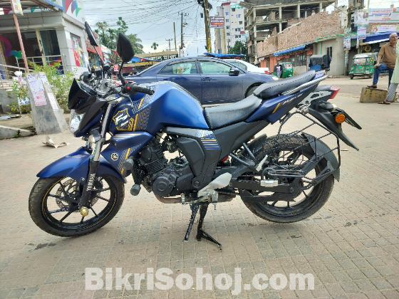 Yamaha Fzs v2